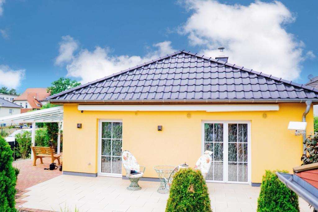 Haeuschen Am Waldrand Villa Teupitz Exterior photo